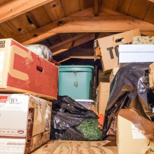 The Stress-Free Way to Sell a Hoarder House