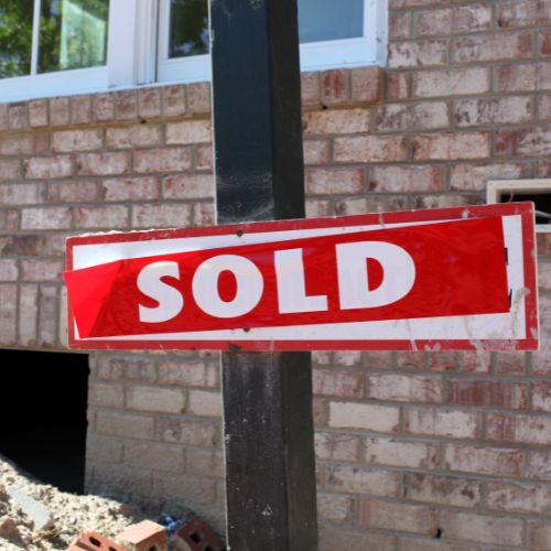 Everything You Need to Know Before Accepting a Cash Offer